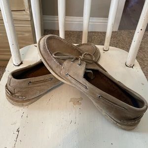 Sperry bot shoes
